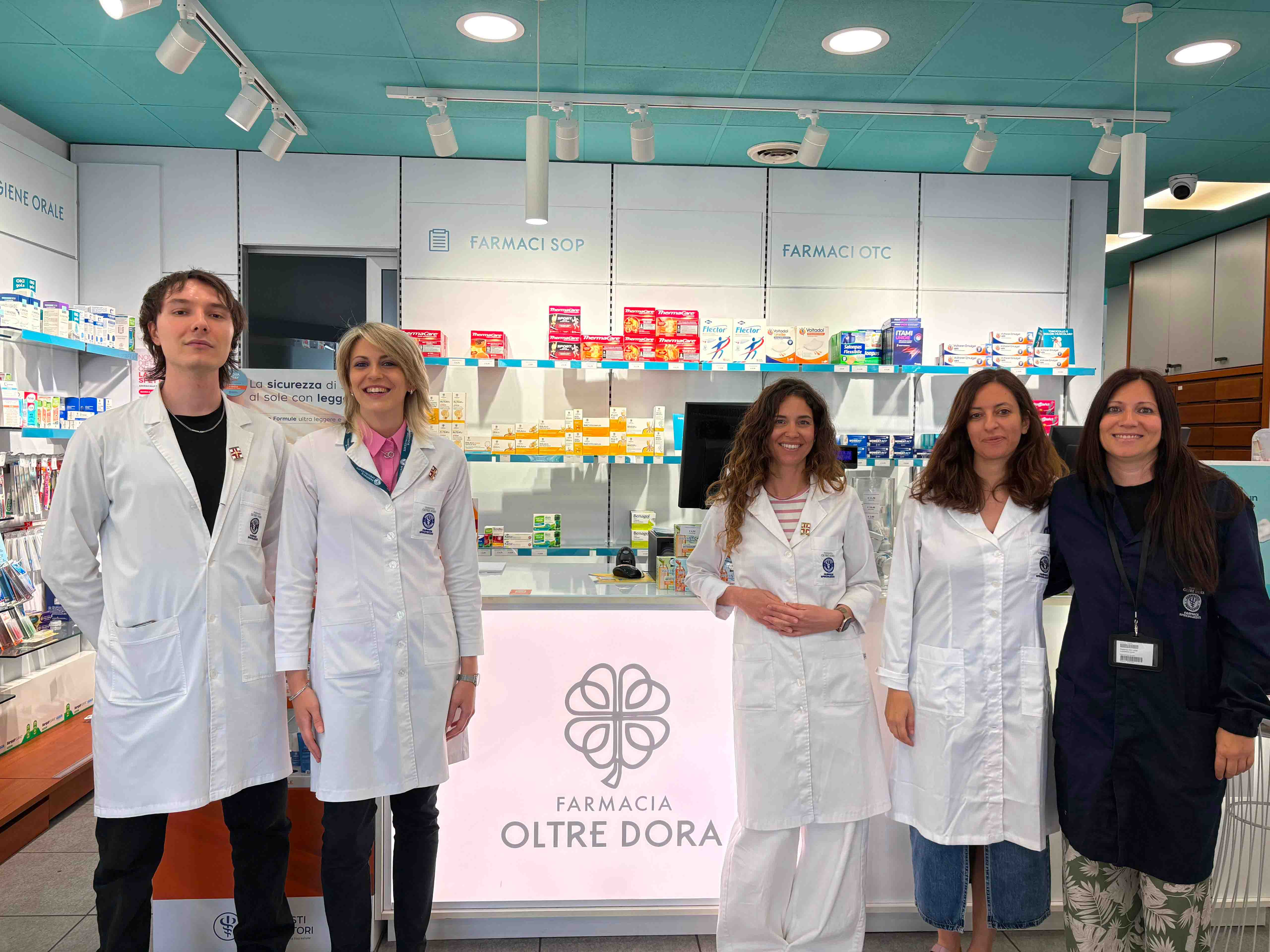Il team della Farmacia Oltre Dora